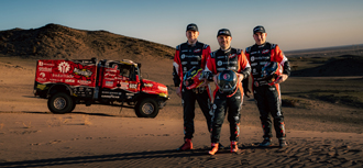 InstaForex loprais team photo